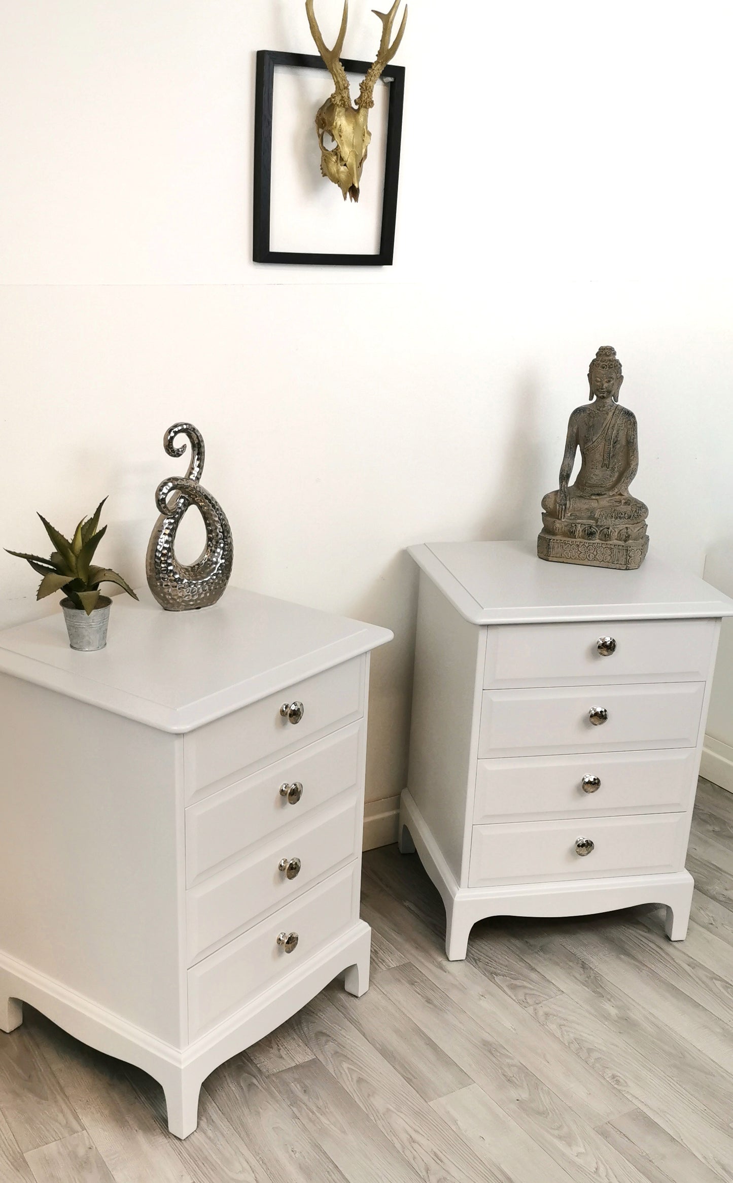 Stag Minstrel 4 Drawer Bedside Table