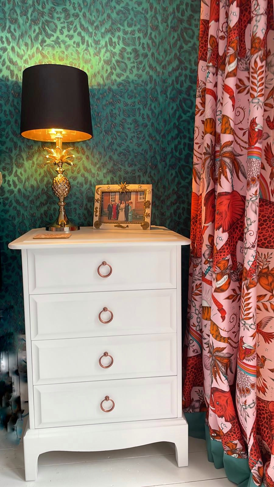 Stag Minstrel 4 Drawer Bedside Table