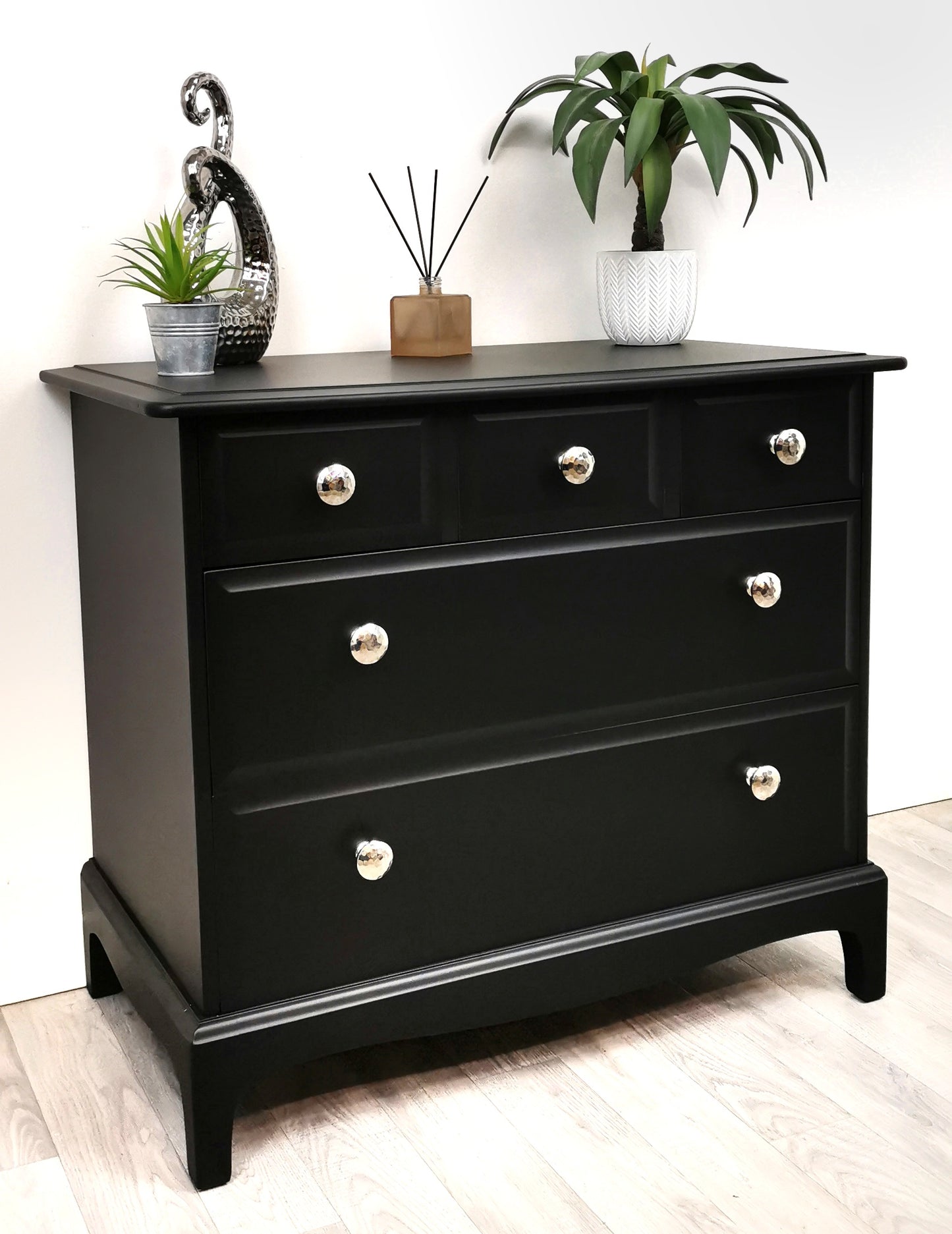 Stag minstrel 3 over 2 Black Chest of Drawers