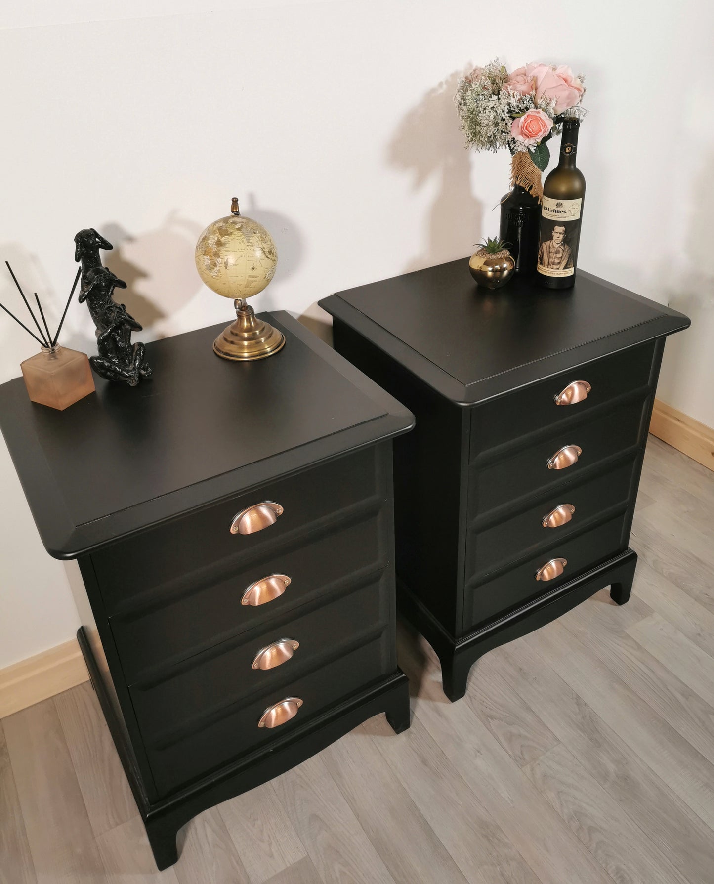 Stag Minstrel 4 Drawer Pair of Bedsides Black
