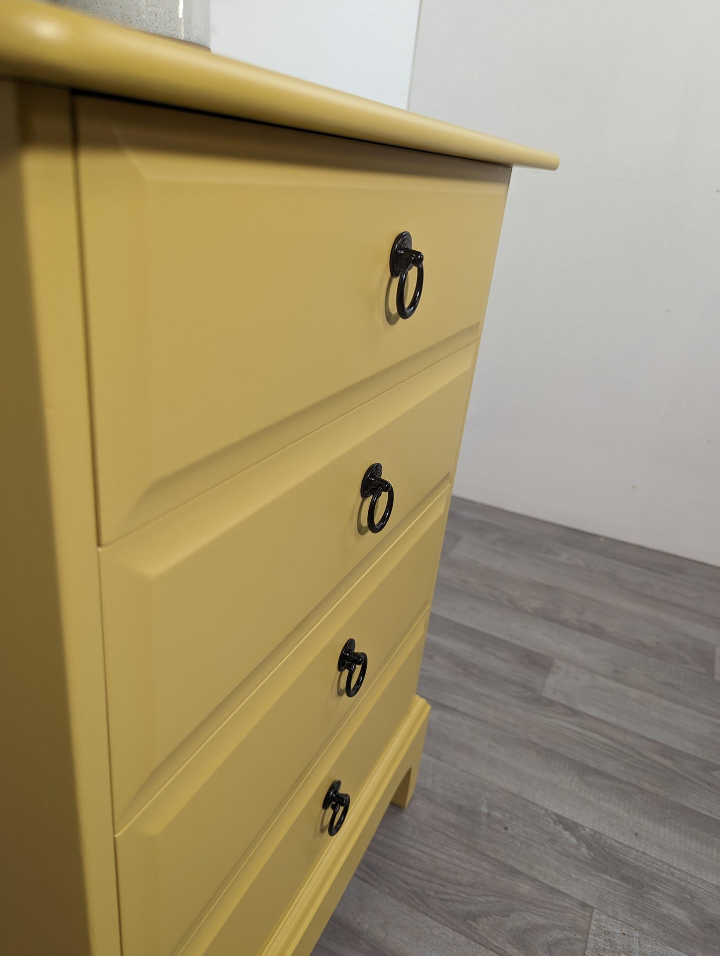 Stag Minstrel 4 Drawer Pair of Bedsides in funky Yellow