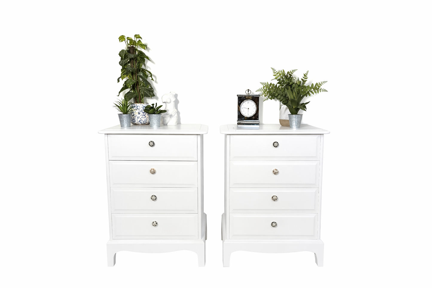 Stag Minstrel 4 Drawer Pair of Bedsides