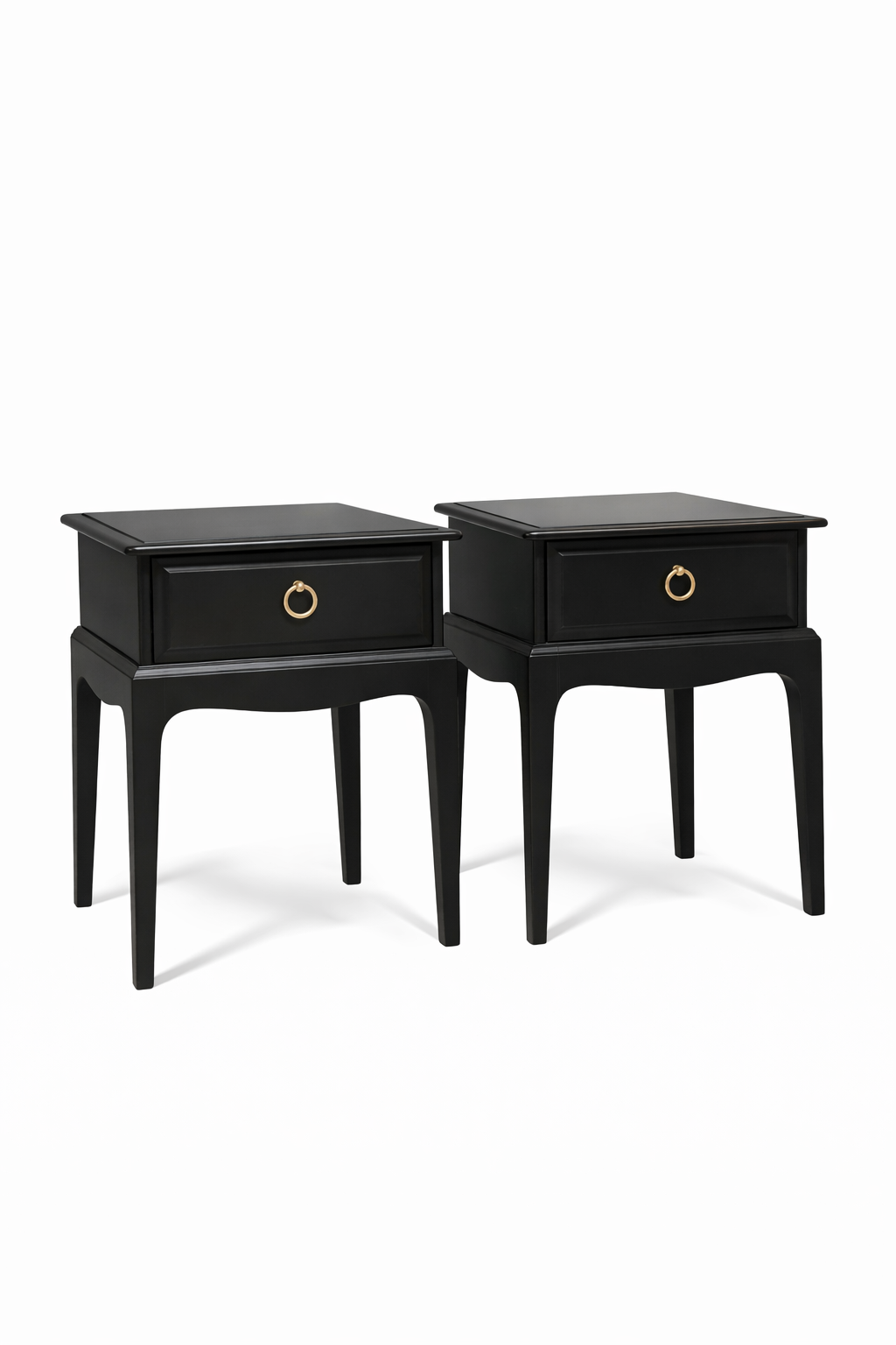 Stag Minstrel 'Leggy' bedsides