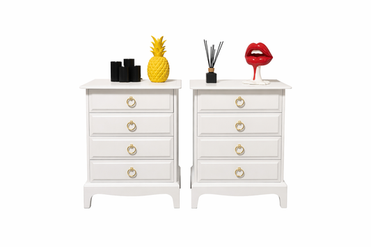 Stag Minstrel 4 Drawer Pair of Bedsides off white